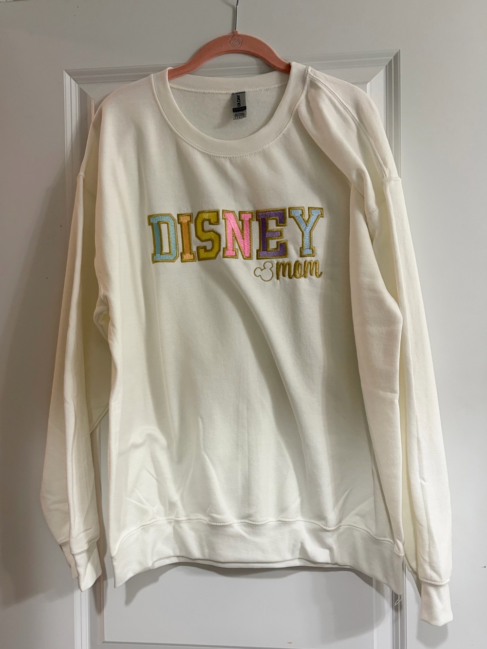 Disney Mom Embroidered Sweatshirt - NWOT - Large